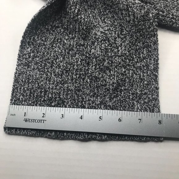 Time And Tru Women's Knit Scarf Gray One Size New With Tags - Picture 8 of 8